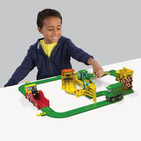 Big Loader Motorized Farm Set - Image 6