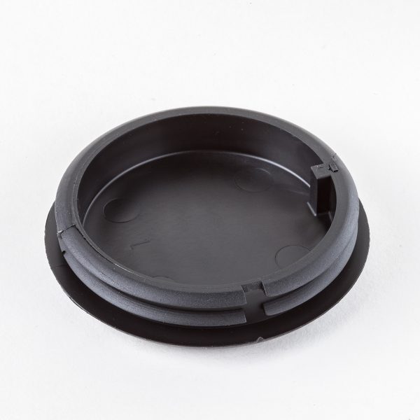 TCU22376: Castor Wheel Yoke Assembly Dust Cap for Z500, Z700, Z800 And Z900 Series Riding Lawn Mowers