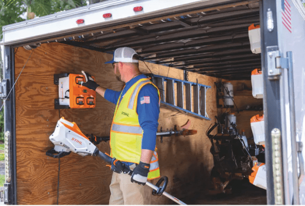 STIHL AL 301-4 Multi-Charger - Image 3