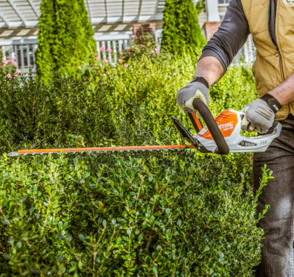 STIHL HSA 45 Hedge Trimmer - Image 4