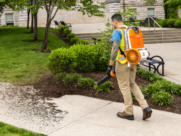 STIHL BGA 300 Commercial Backpack Blower - Image 4
